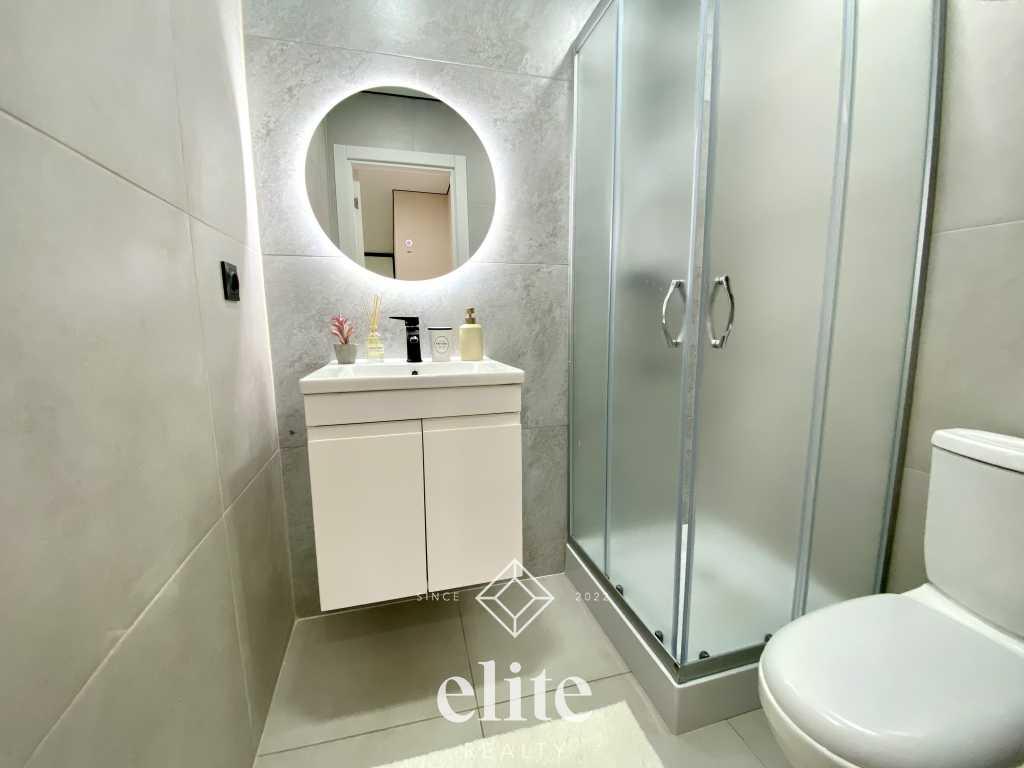 elite realty image