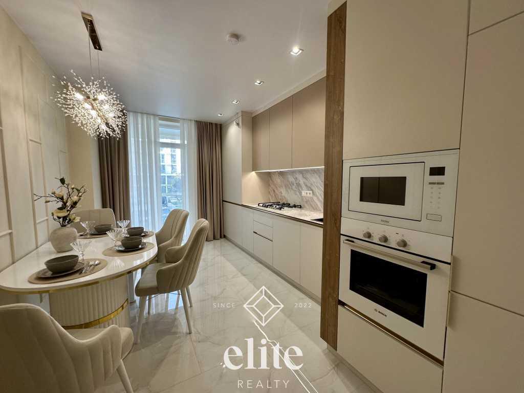 elite realty image