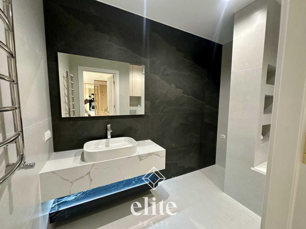 elite realty image