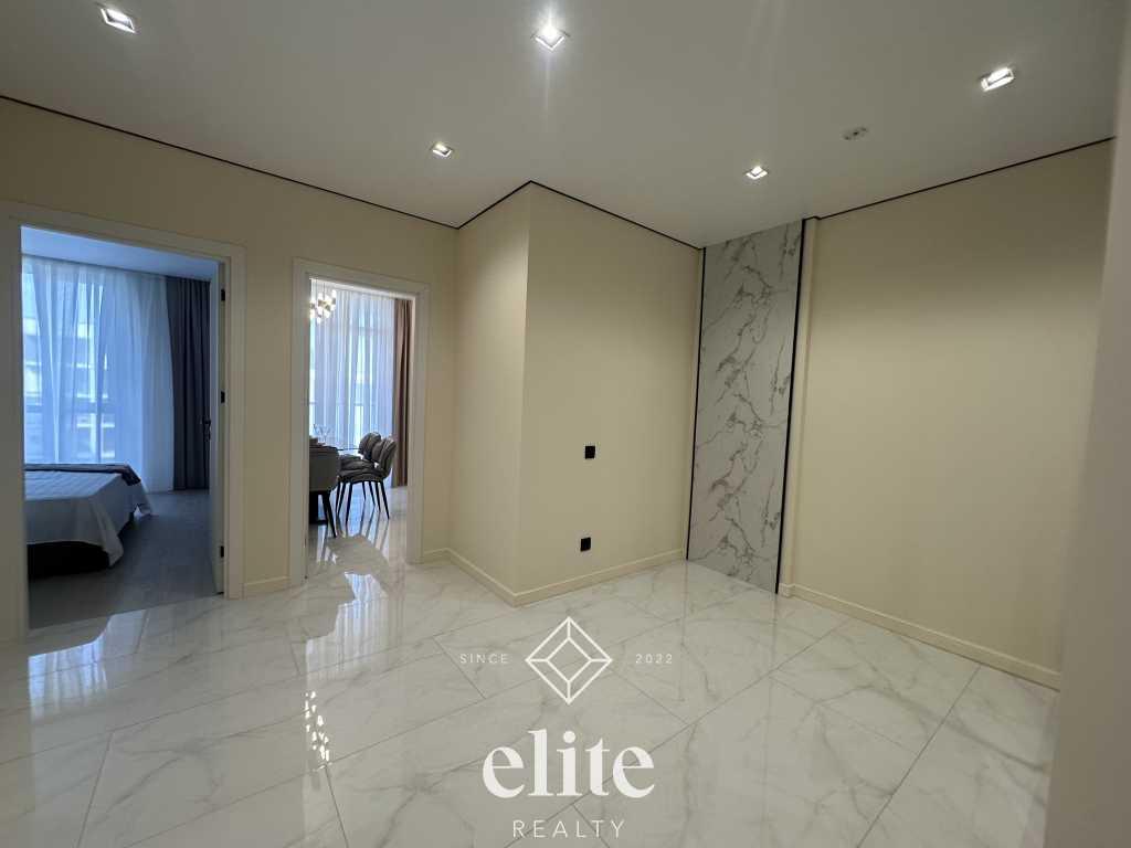 elite realty image