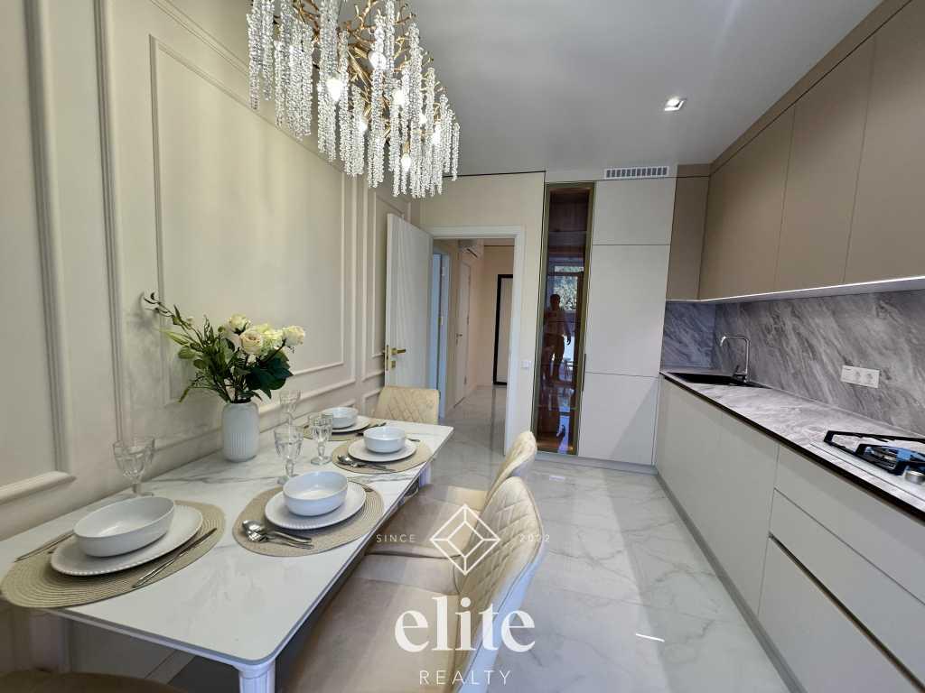 elite realty image