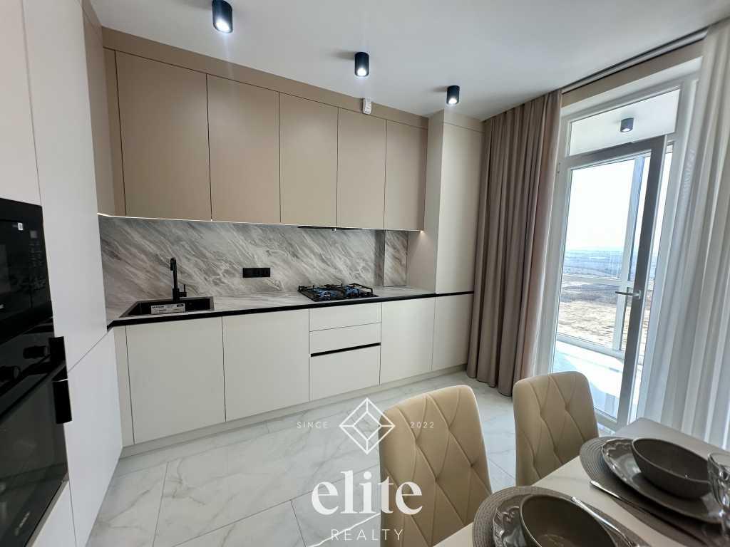 elite realty image