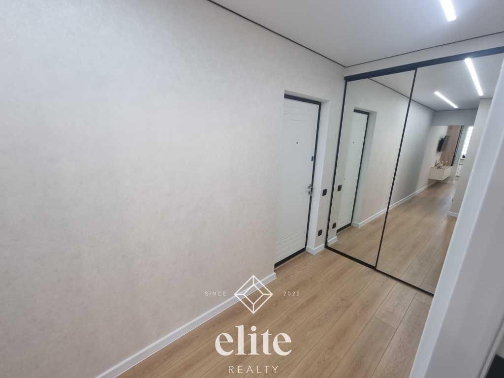 elite realty image
