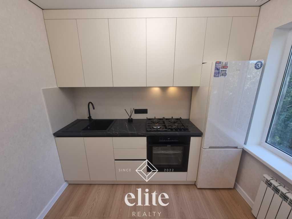 elite realty image