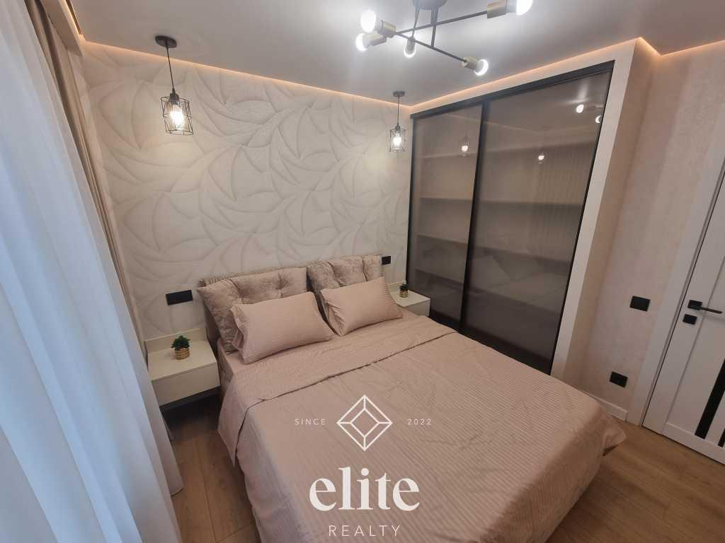 elite realty image