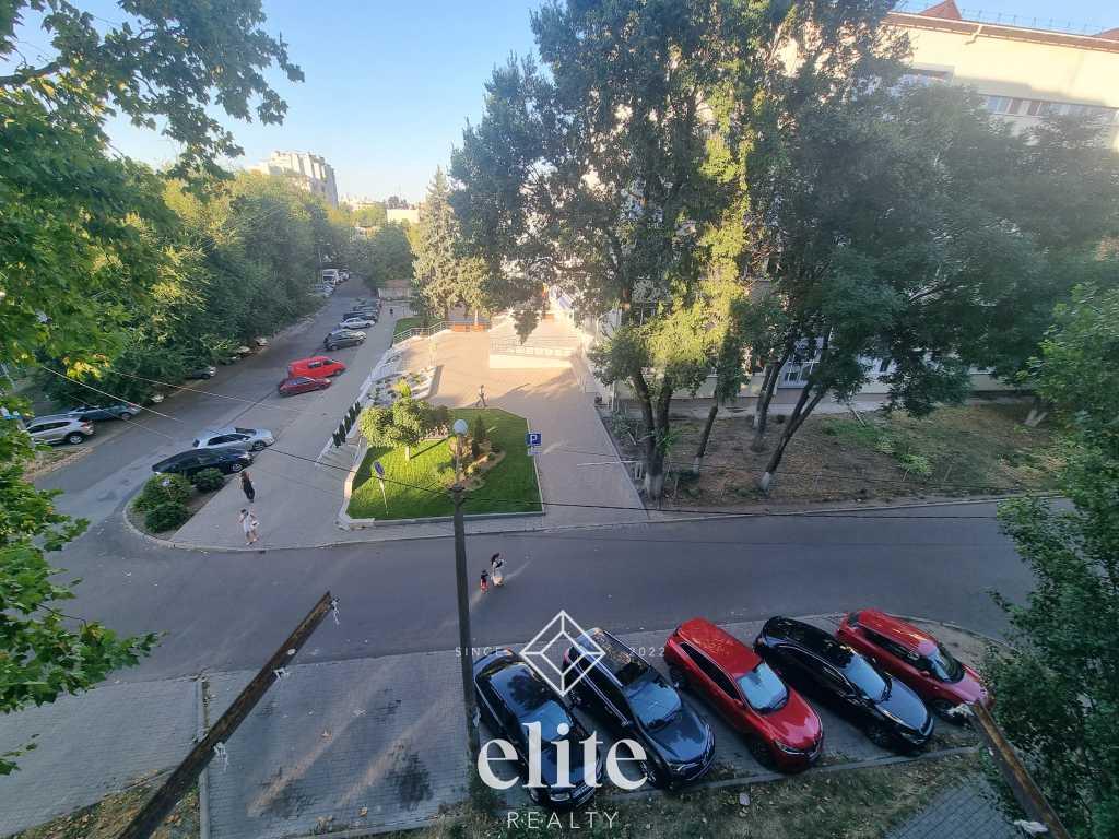 elite realty image