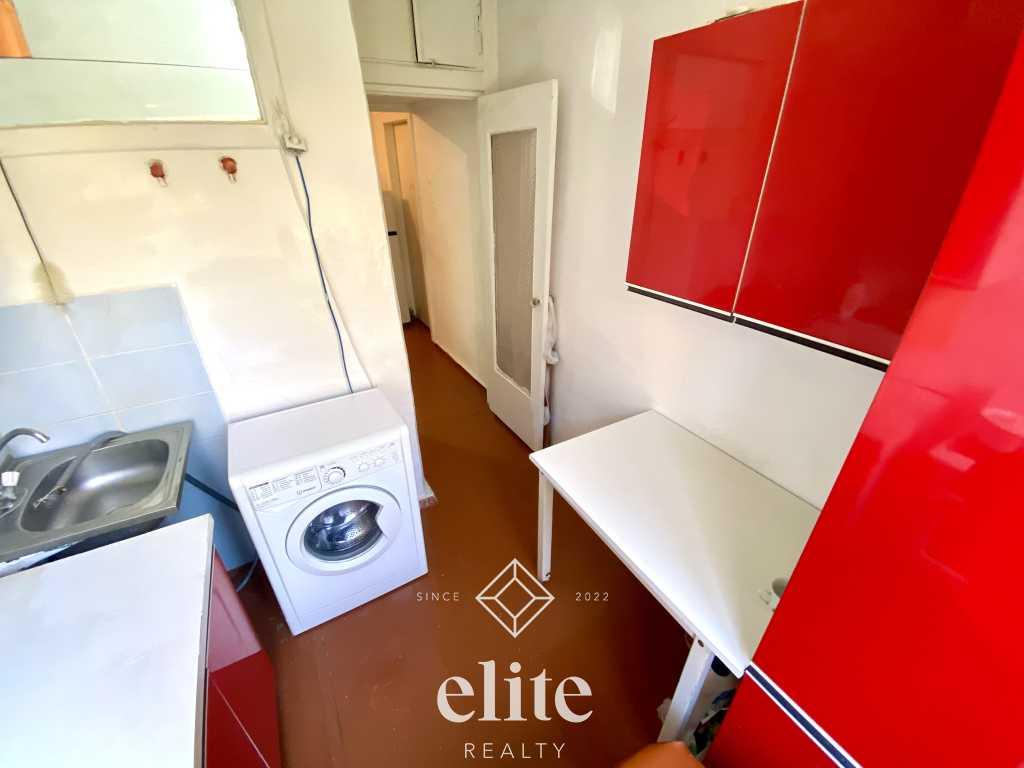 elite realty image