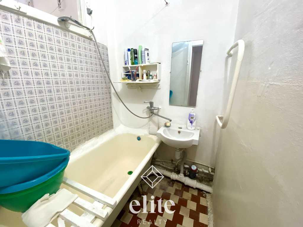elite realty image