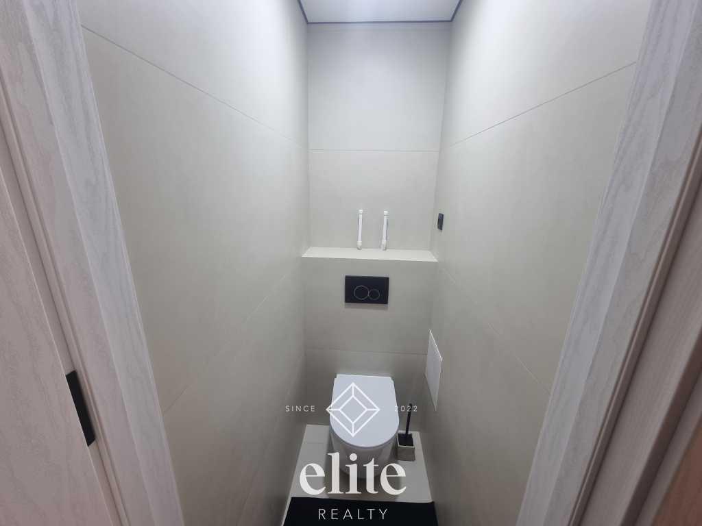 elite realty image