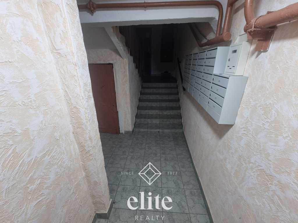 elite realty image