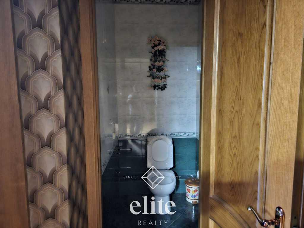 elite realty image
