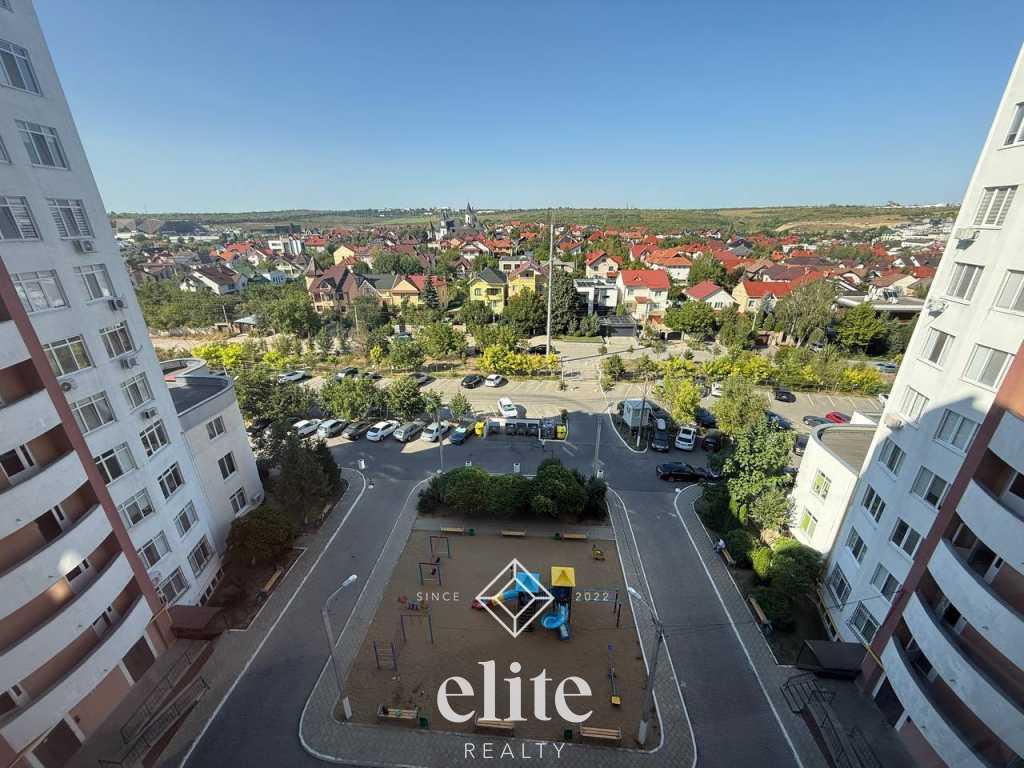 elite realty image