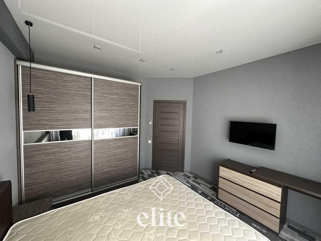 elite realty image
