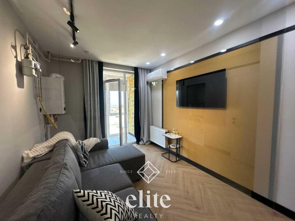 elite realty image