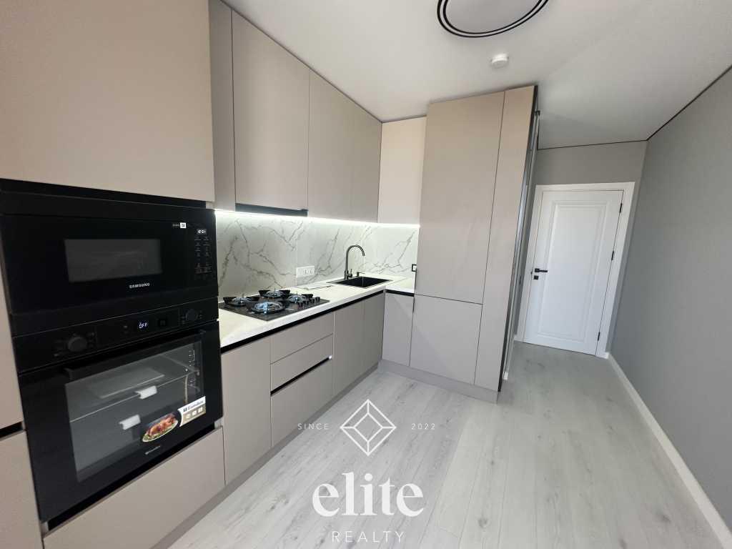 elite realty image