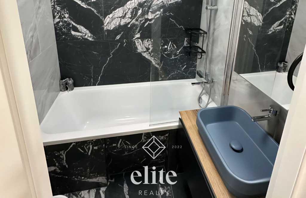 elite realty image