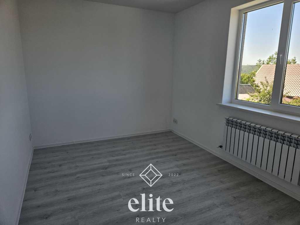elite realty image