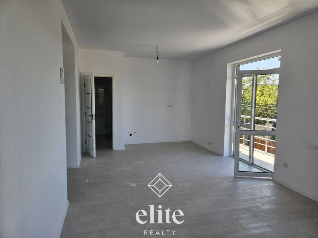 elite realty image