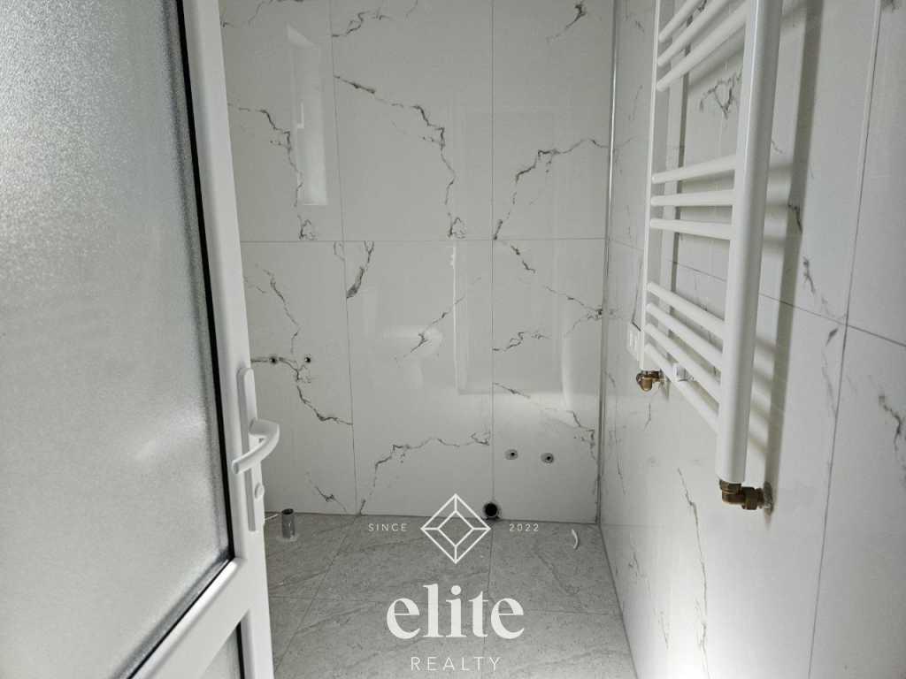 elite realty image