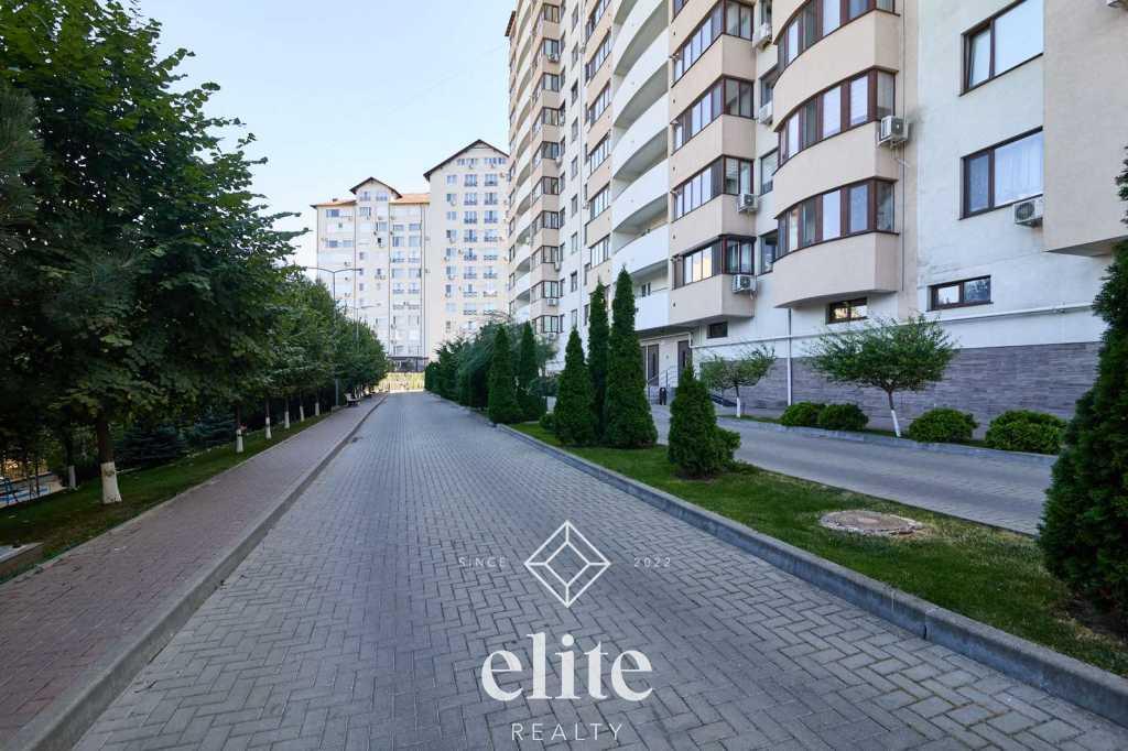 elite realty image