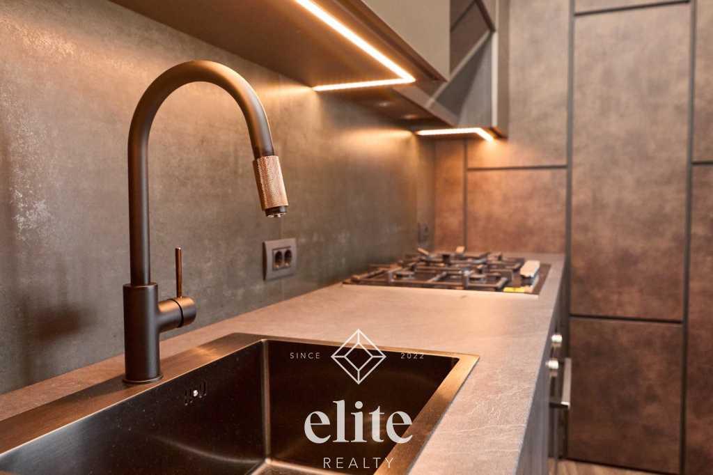 elite realty image