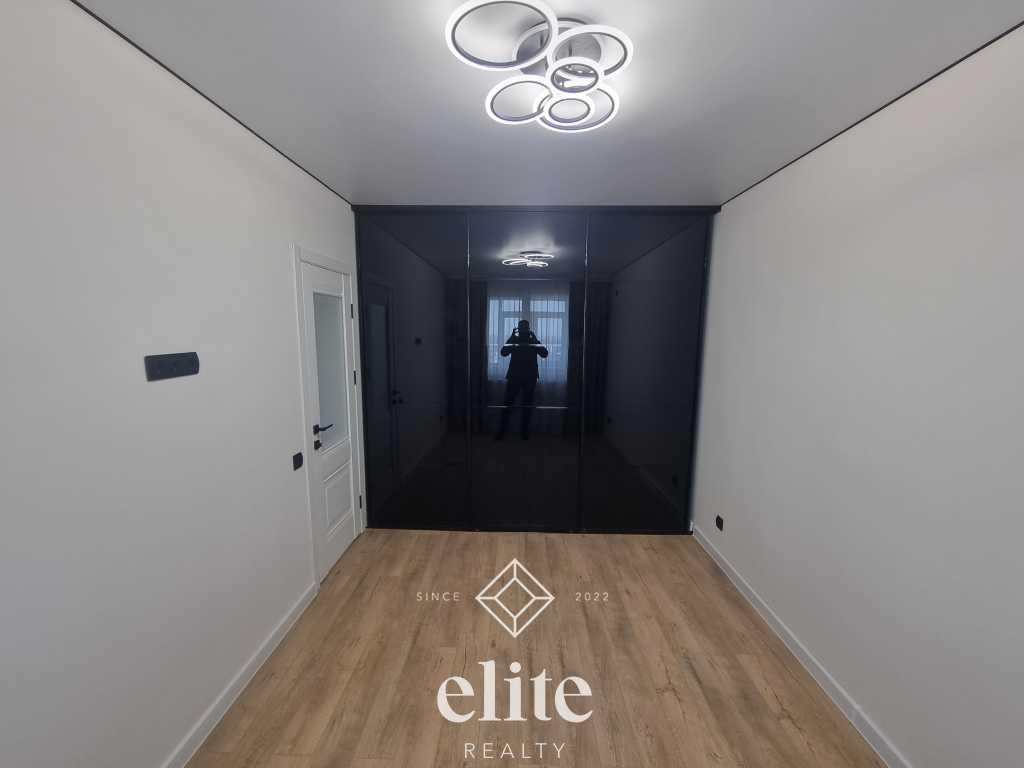 elite realty image