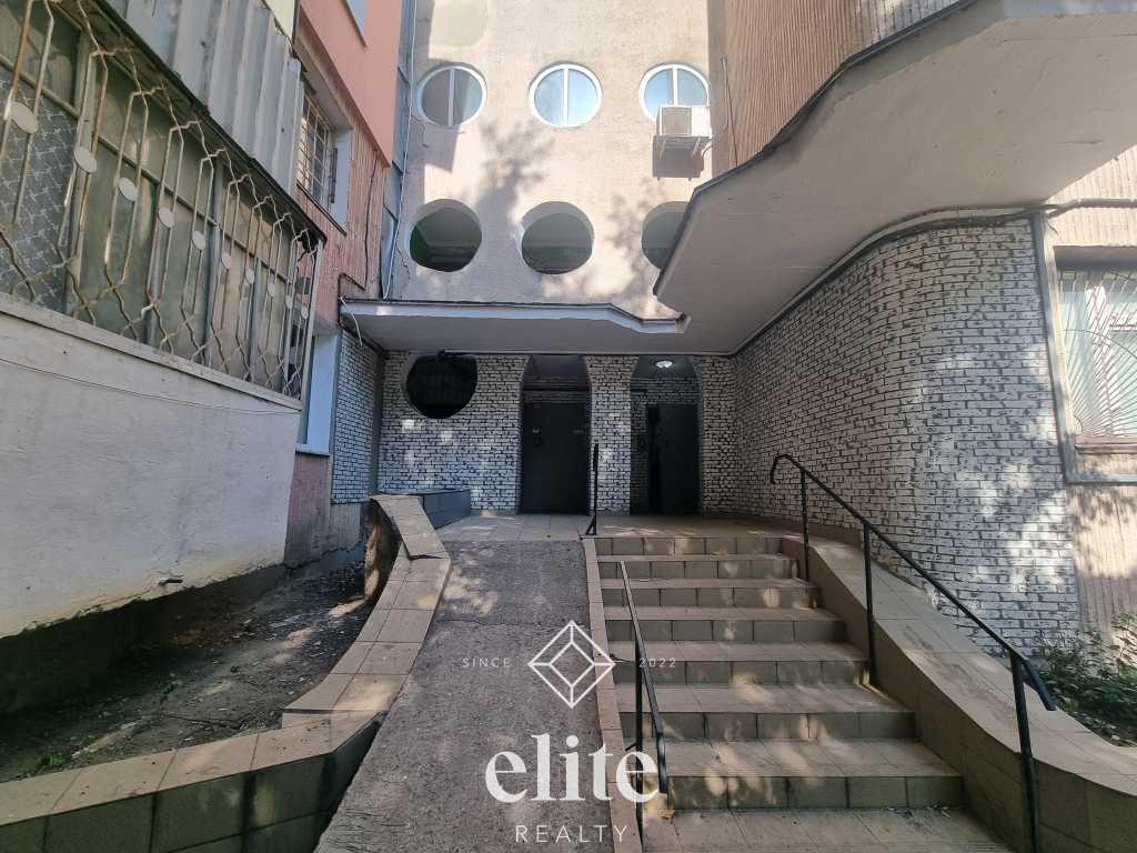 elite realty image