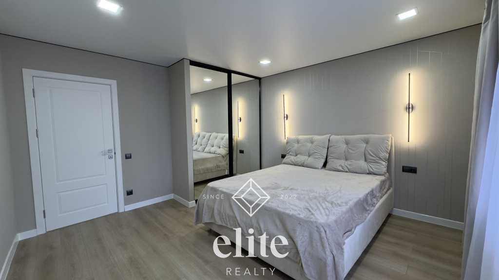 elite realty image