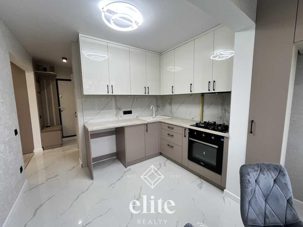 elite realty image
