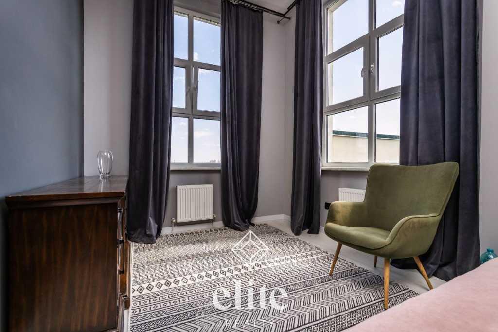 elite realty image