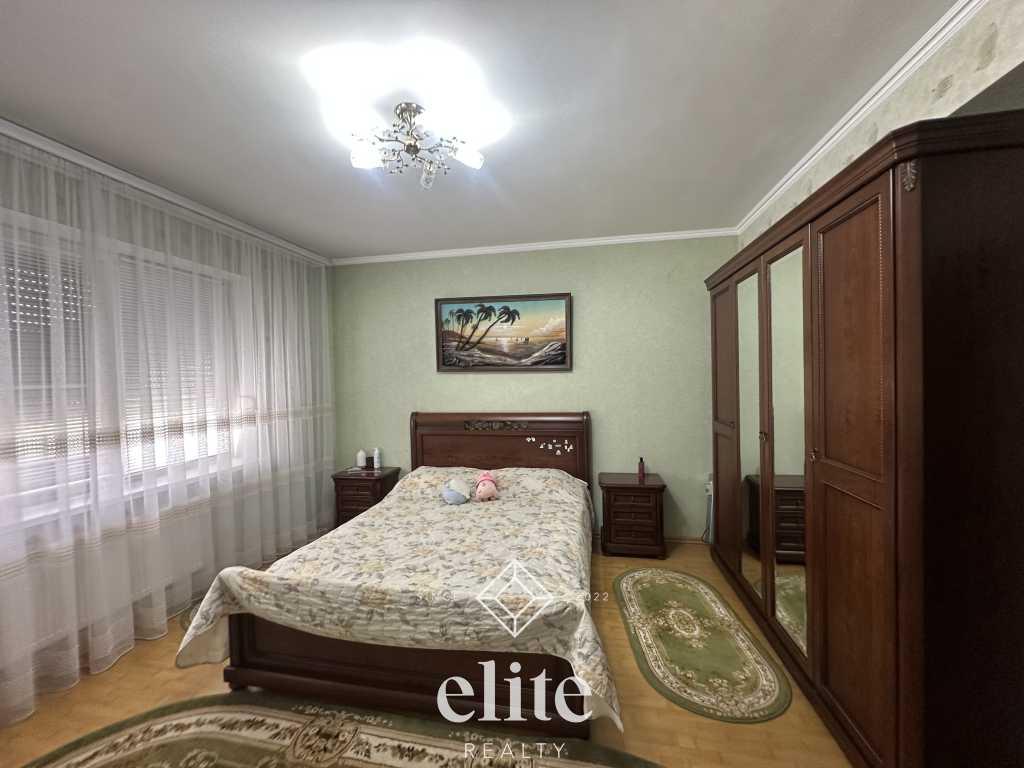 elite realty image
