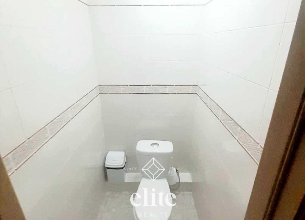 elite realty image