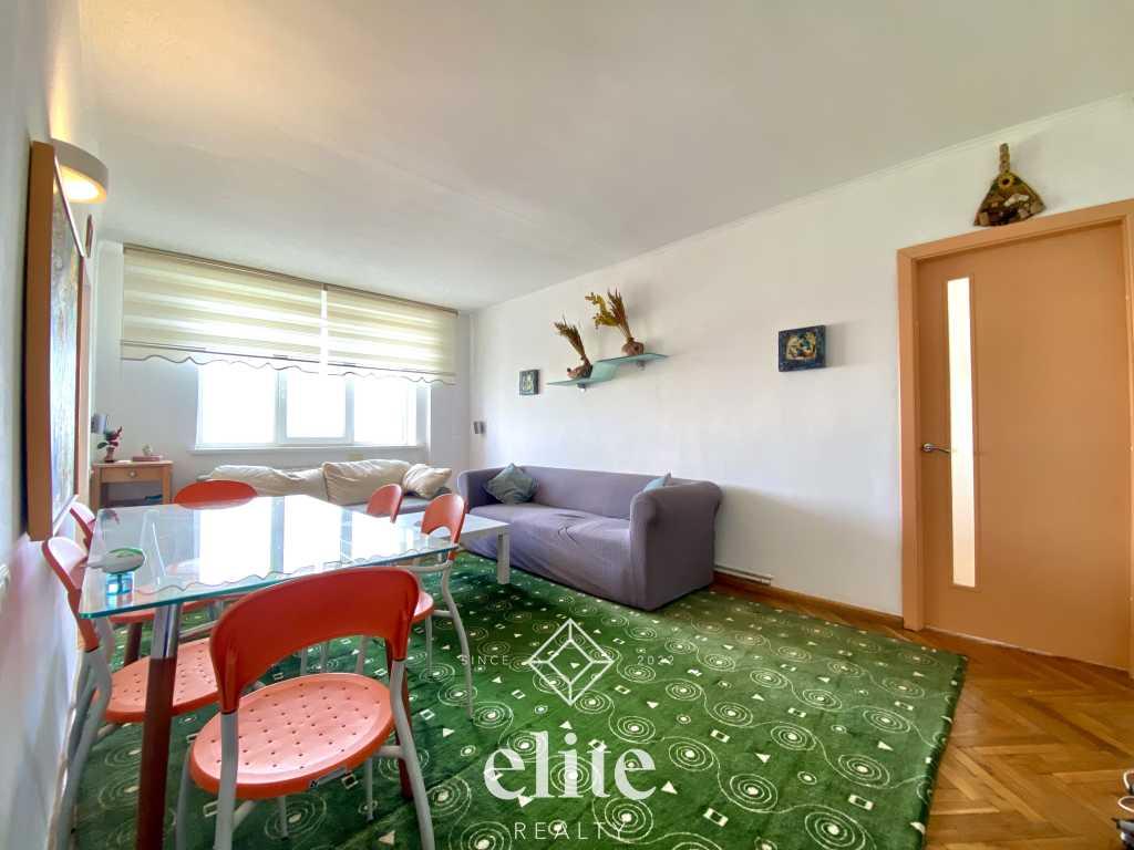 elite realty image
