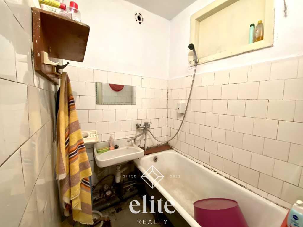 elite realty image