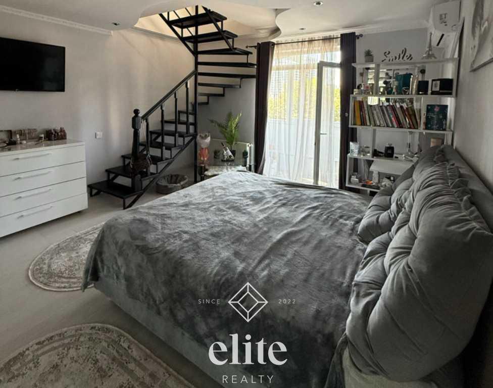 elite realty image