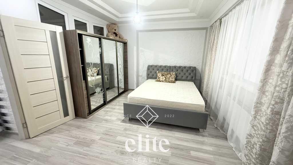 elite realty image
