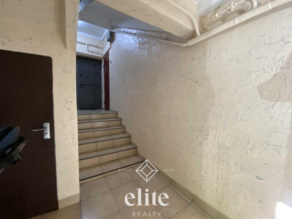 elite realty image