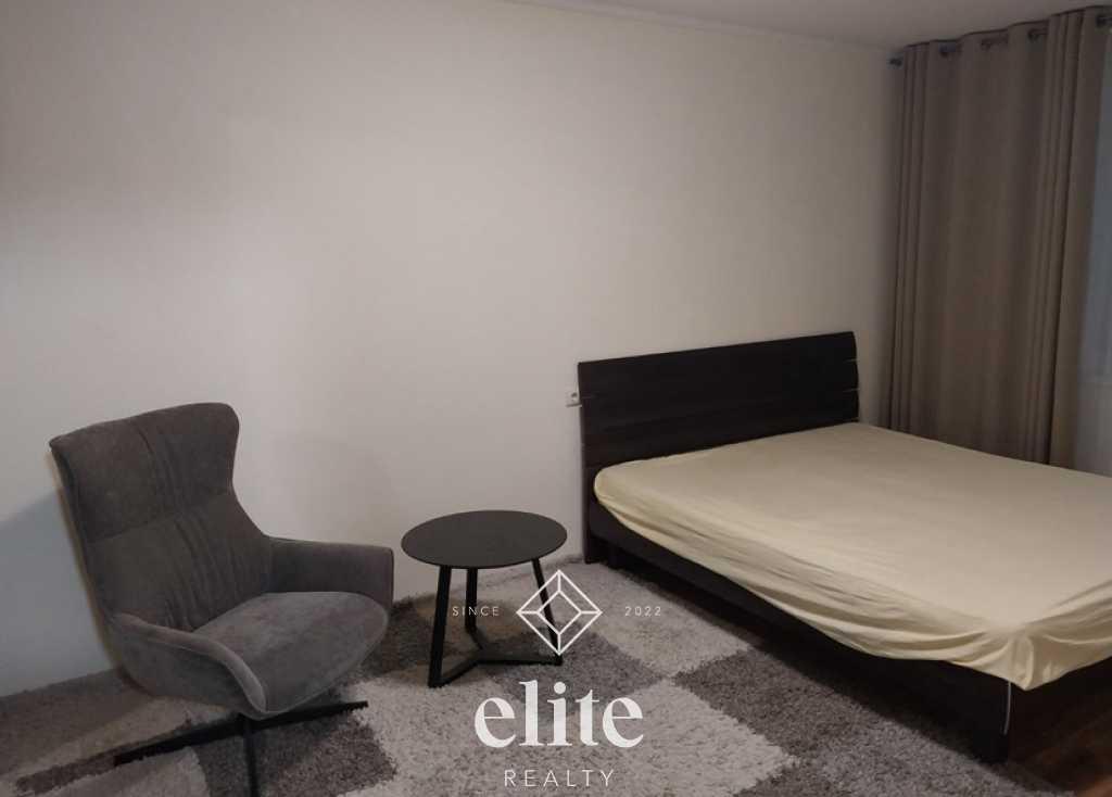 elite realty image