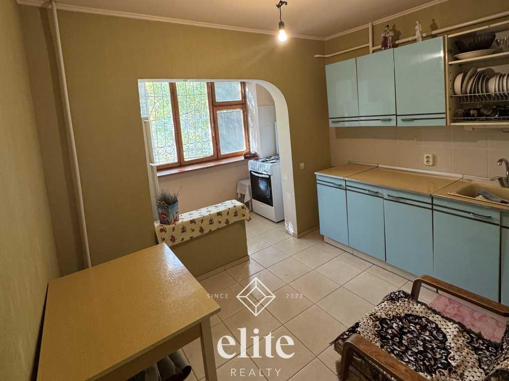 elite realty image