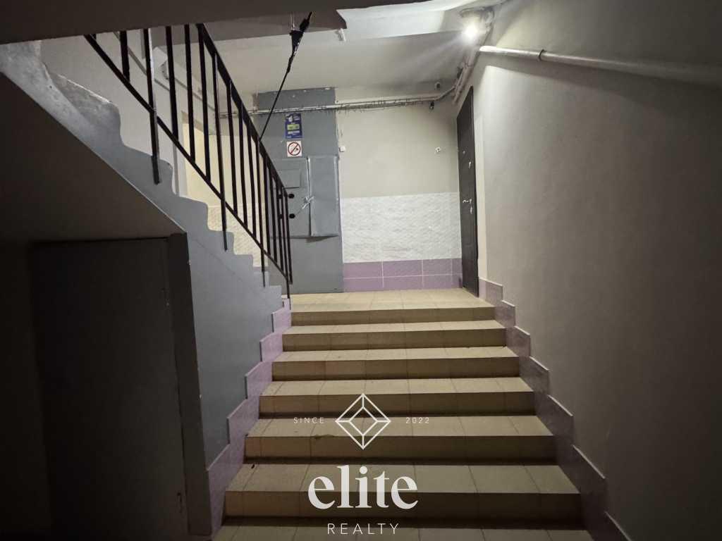 elite realty image
