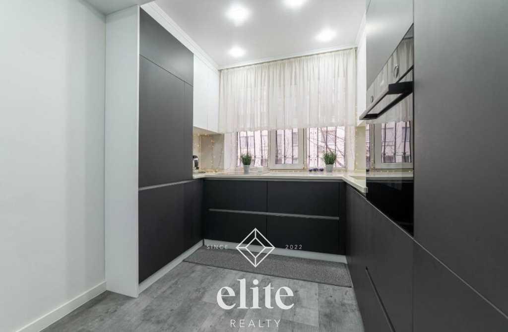 elite realty image