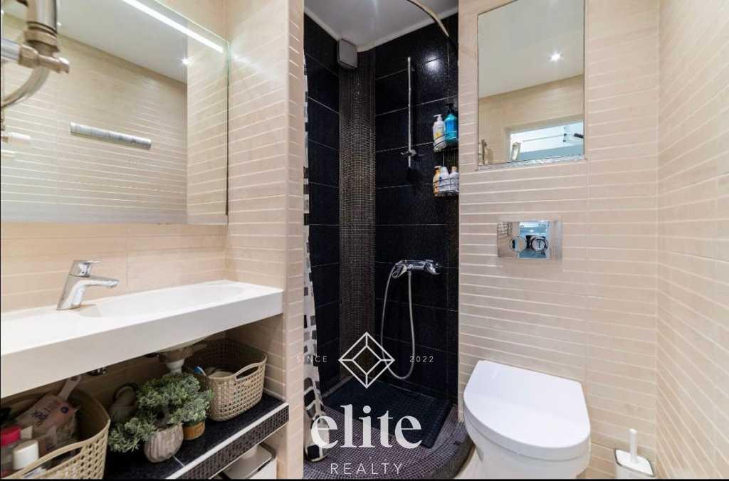 elite realty image