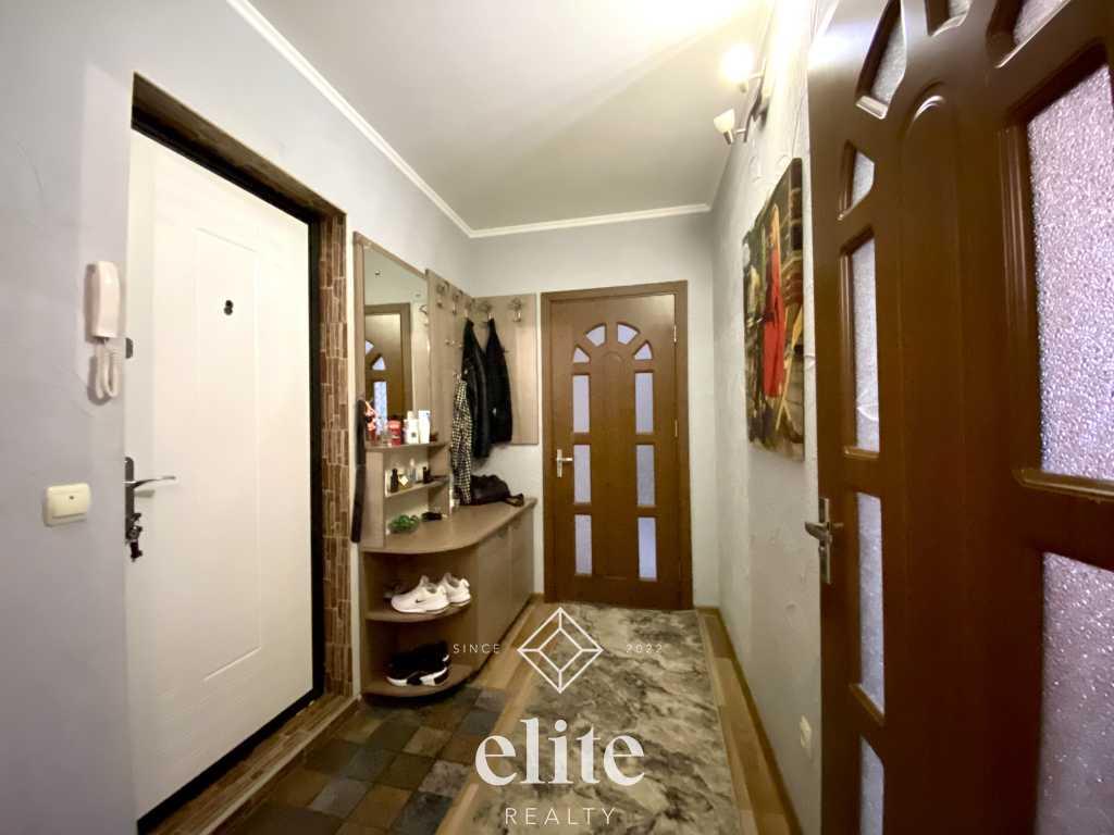 elite realty image