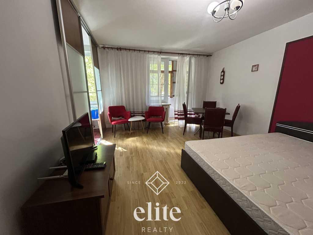 elite realty image