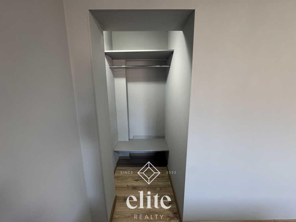 elite realty image