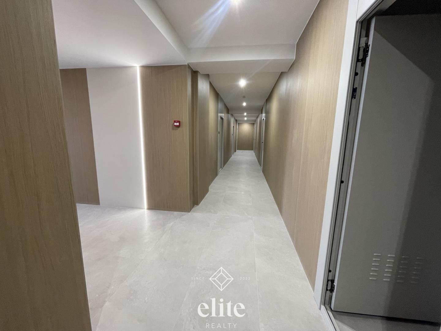 elite realty image