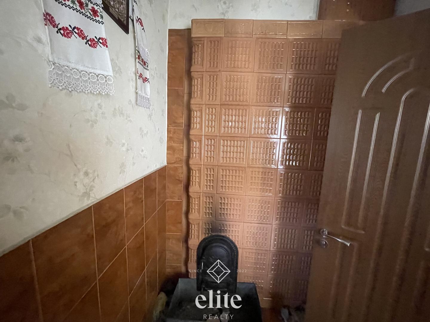 elite realty image