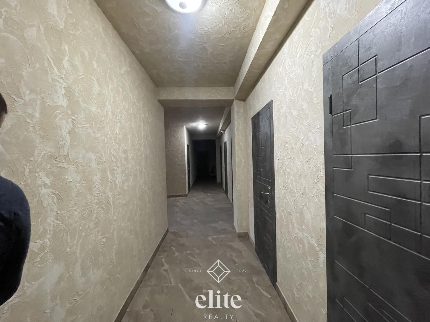 elite realty image