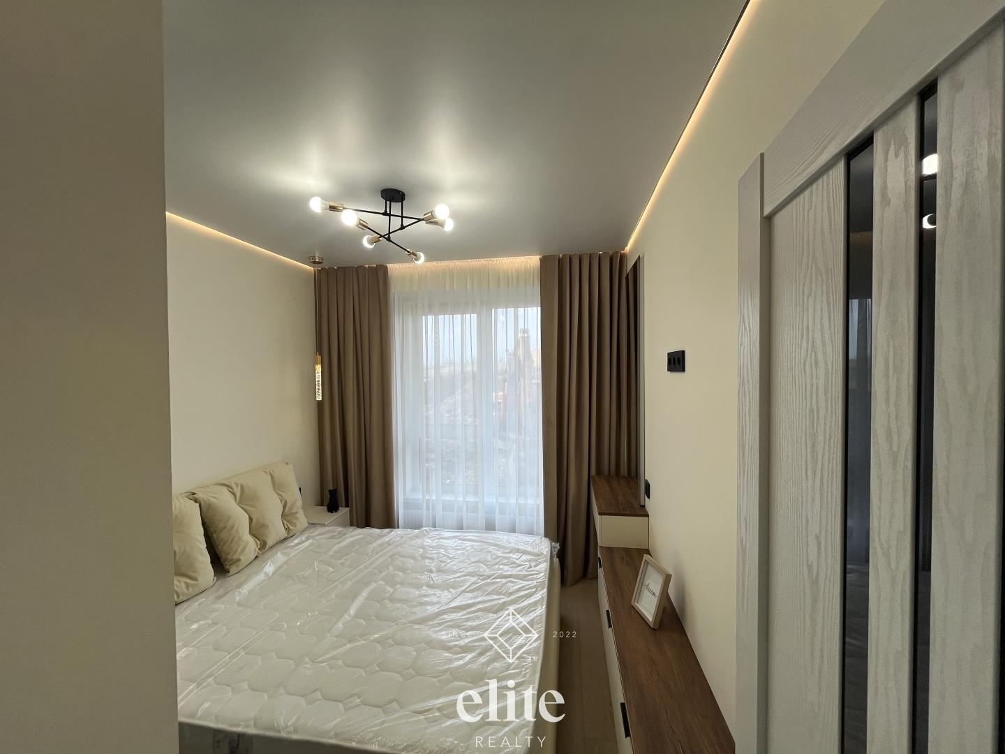 elite realty image