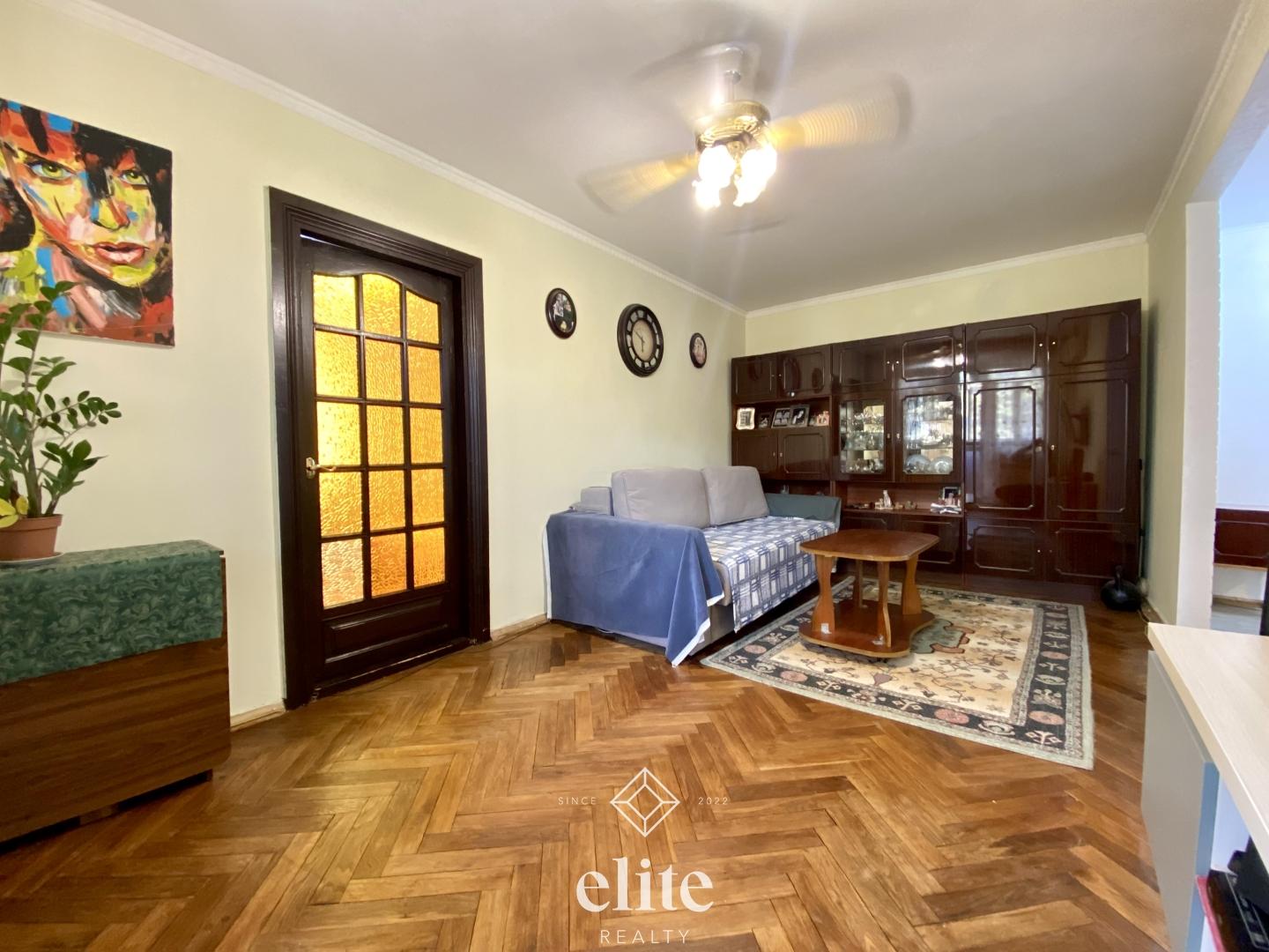 elite realty image